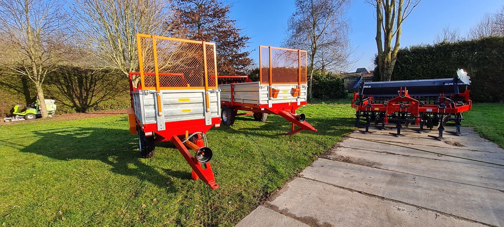 Mestwagens 2,5 en 4,5 ton