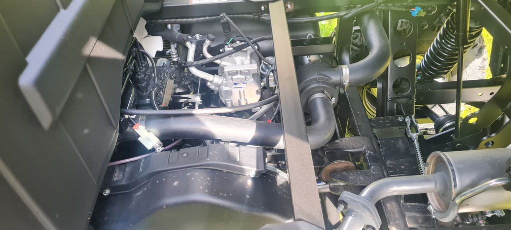 Kioti Mechron K9 2410 met 50 k