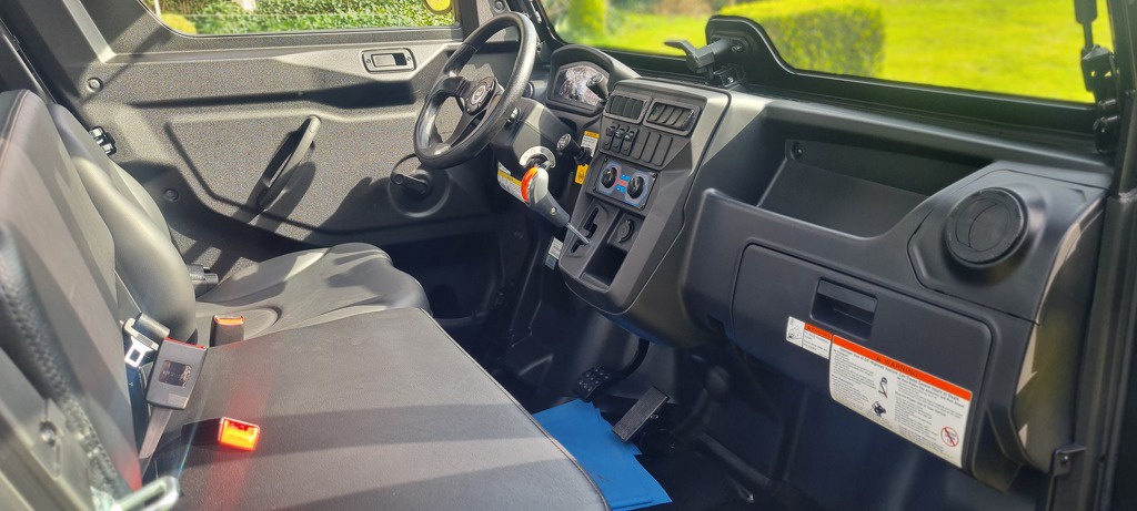 Kioti Mechron K9 2410 met 50 k