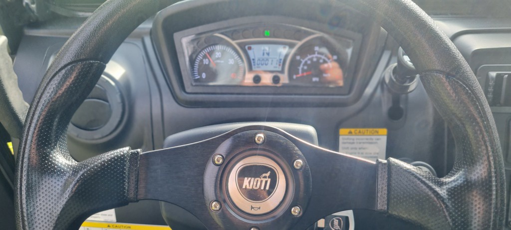 Kioti Mechron K9 2410 met 50 k