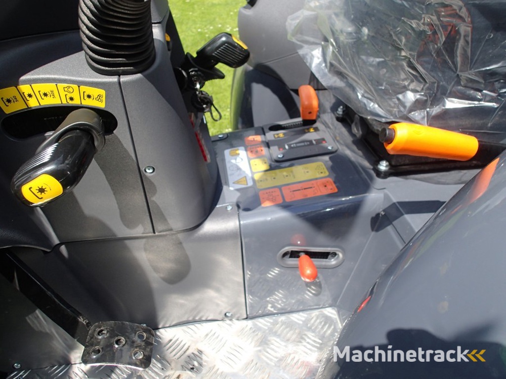 Deutz-Fahr Agrokit 230 met kruip 