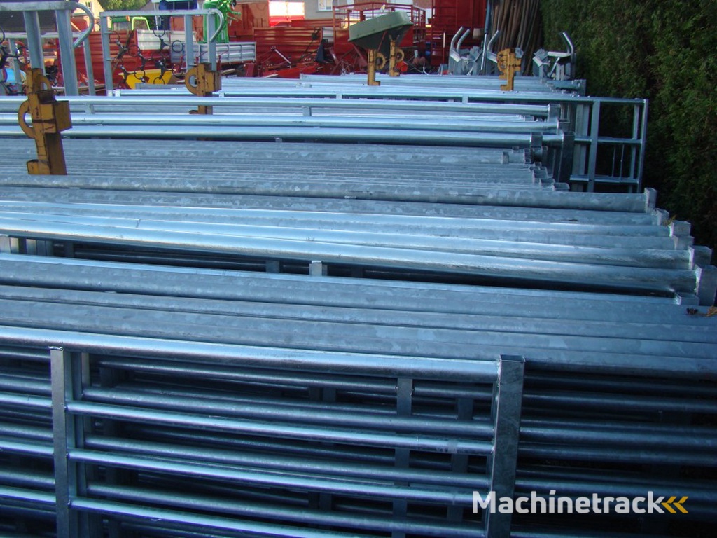 Weide hekkens  3 - 3.5 - 4 - 4.5 - en 6 meter ook verstelbaar