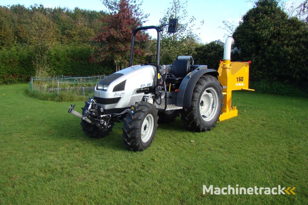 Lamborghini R1.55 met frontlift en PTO 