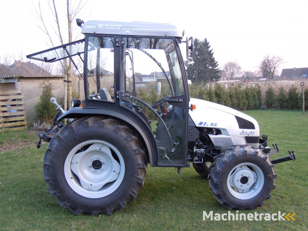 Lamborghini R1.55 met frontlift en PTO 