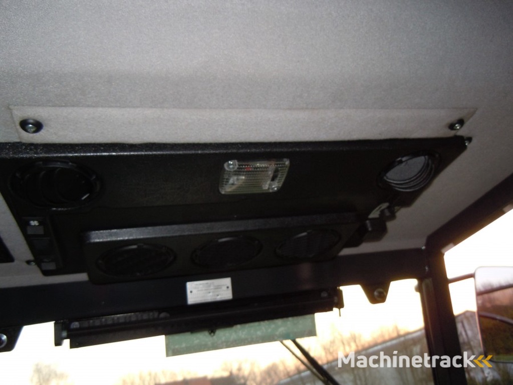 Lamborghini R1.55 met frontlift en PTO 