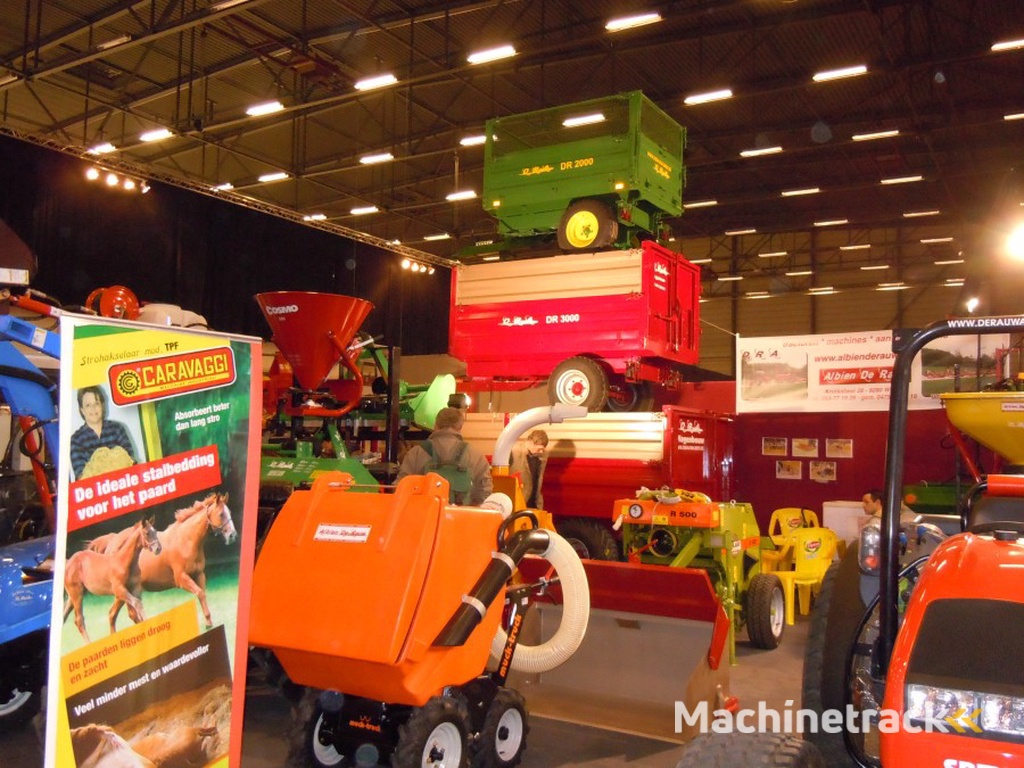 Muck truck Padok cliener  en opzuiger 