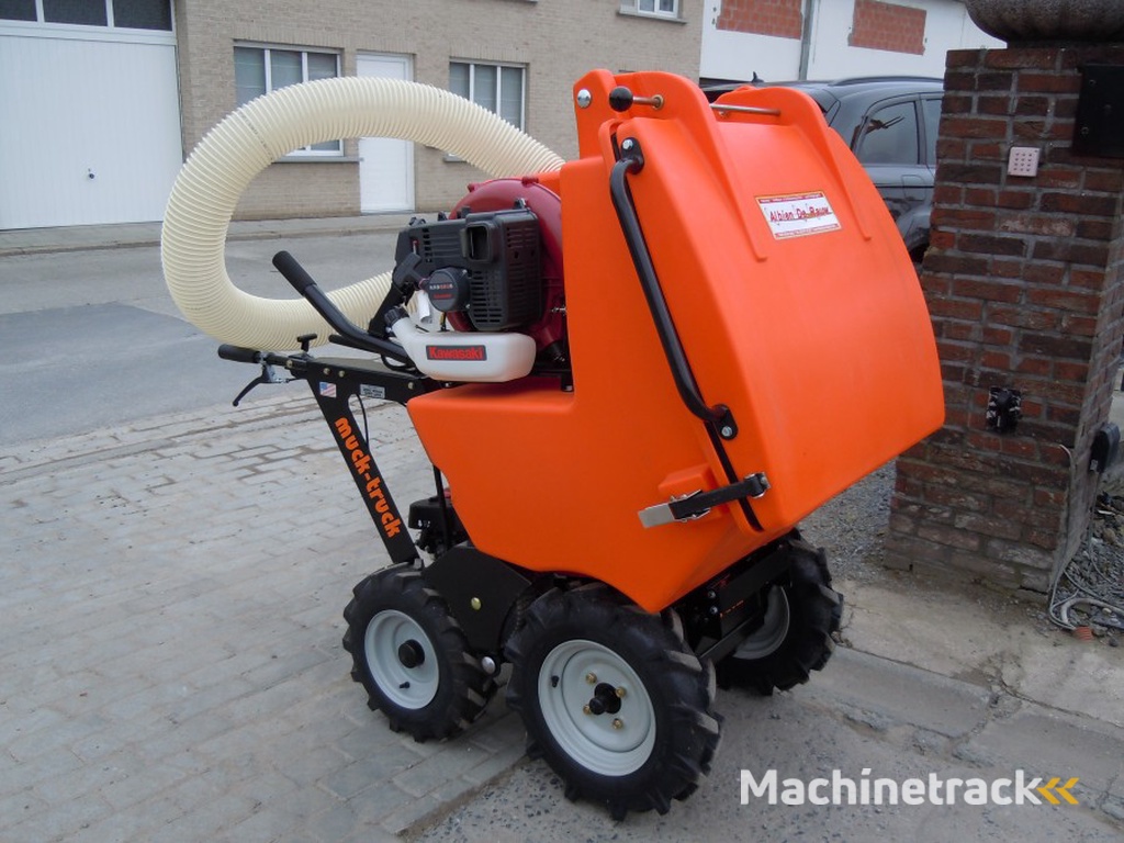 Muck truck Padok cliener  en opzuiger 