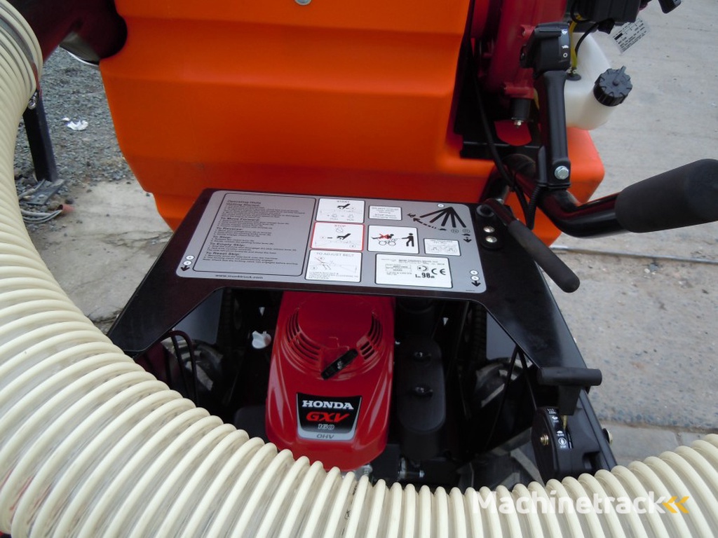 Muck truck Padok cliener  en opzuiger 