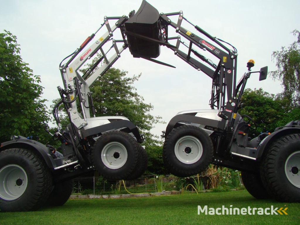 Lamboghini R1. 55 en 35 met frontladder 