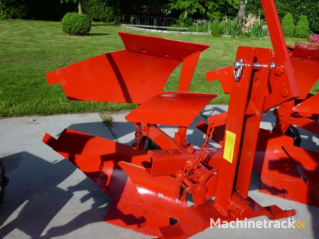 Aldo Biagioli Ploegen  van 12 to 50 pk