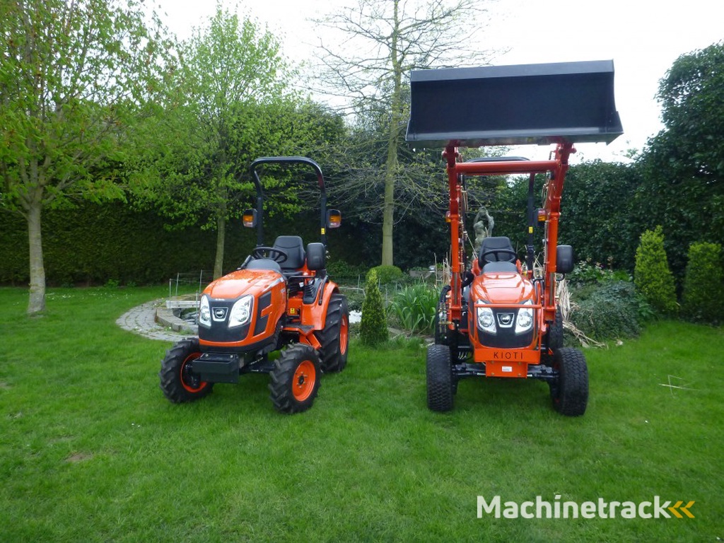 Kioti CK 2810 Mechanisch of hydraulisch 