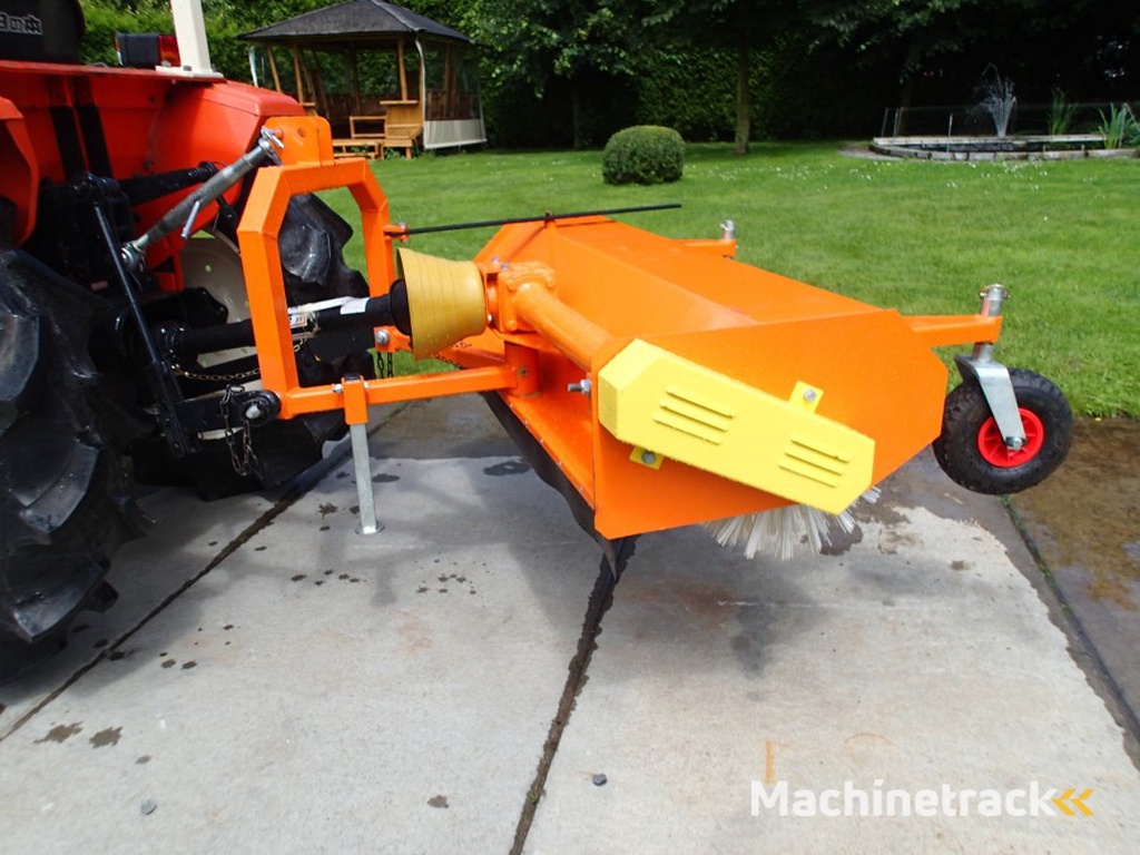 DRA Eco Line  op aftakas  werkbreedte 125 cm 