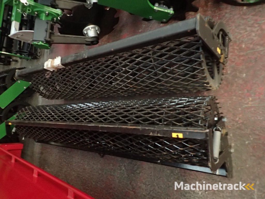 Rollen  Kooi rol -Raster rollen - Spiralle rollen enz uit voorraad leverbaar