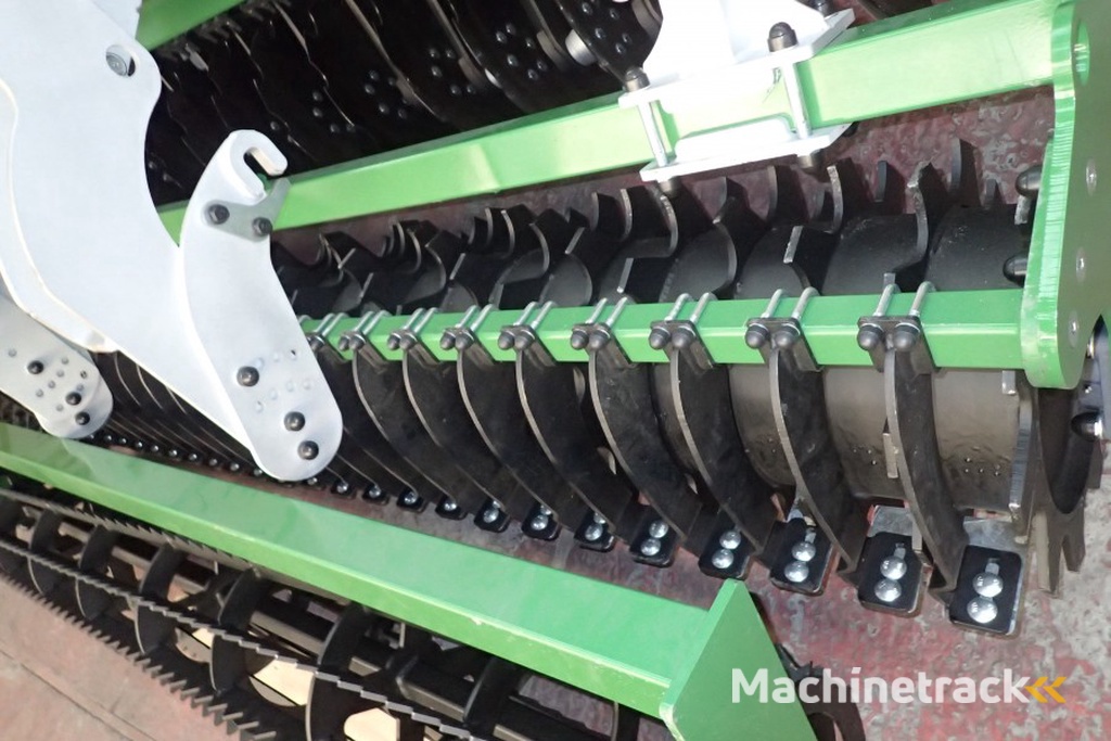 Rollen  Kooi rol -Raster rollen - Spiralle rollen enz uit voorraad leverbaar