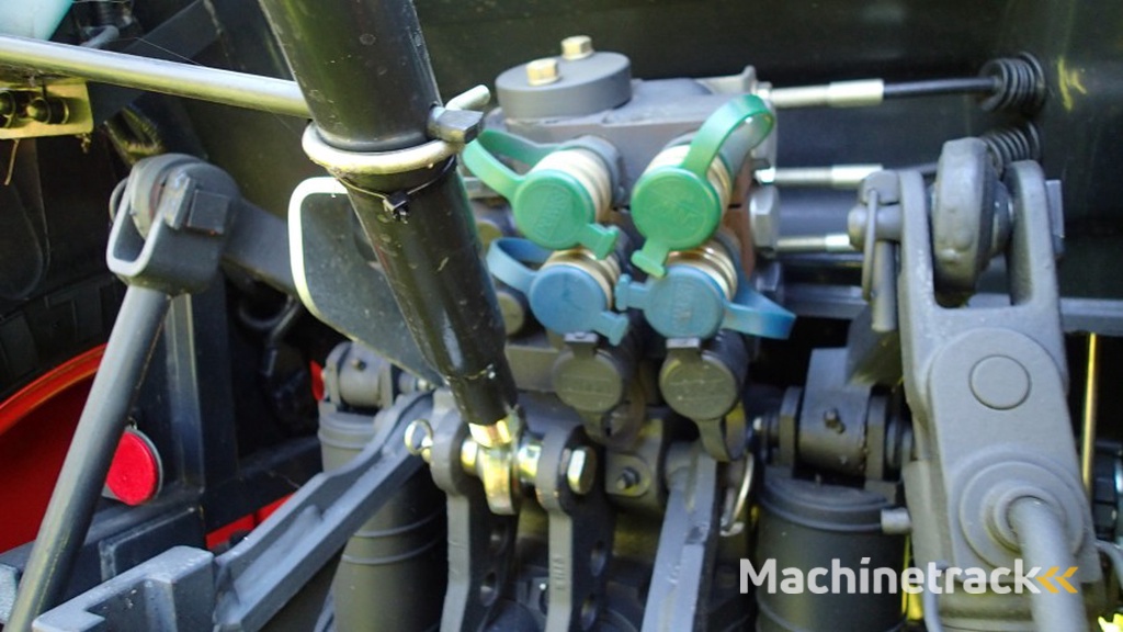 Kioti NX 4510 - 5010 - 5510 en 6010 Aktie