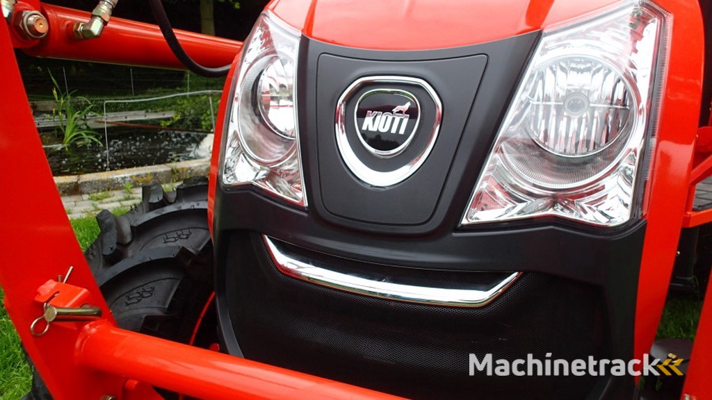 Kioti DK 5020 Hydro sutle en 6020 M uit voorraad leverbaar aan aktie prijzen