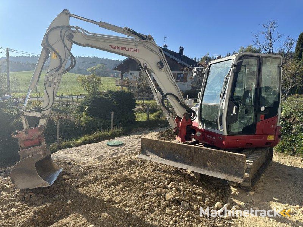 Takeuchi TB260