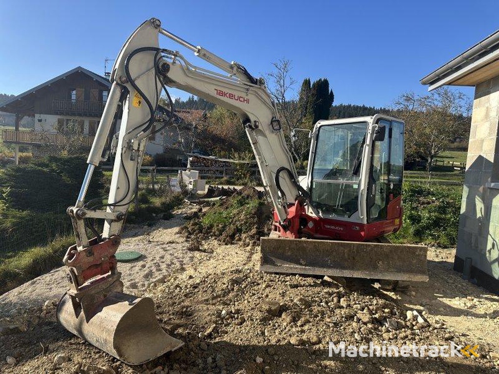 Takeuchi TB260