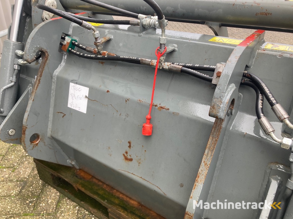 Weidemann Pelikaanbak 1300 mm (DEMO)