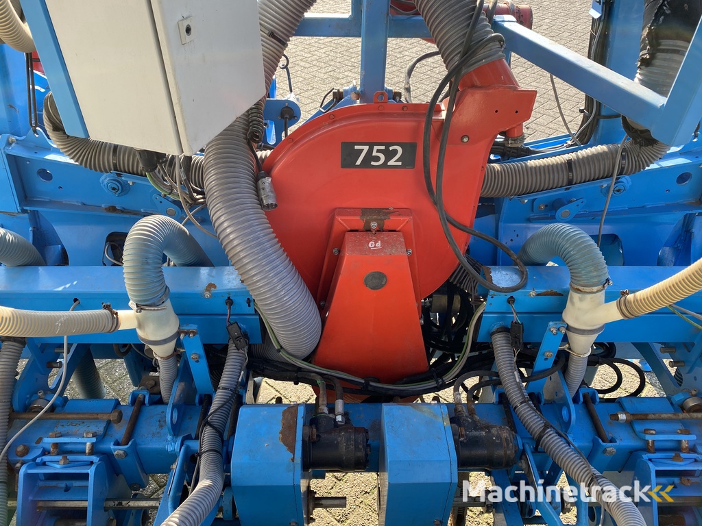 Monosem NG+ 12R maiszaaimachine