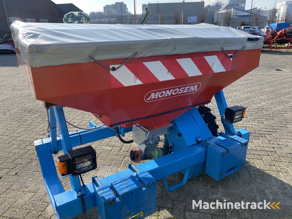 Monosem NG+ 12R maiszaaimachine