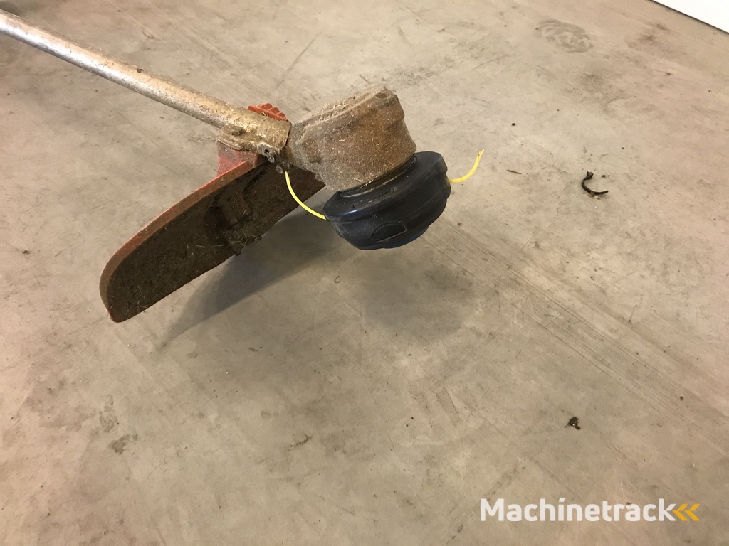 Husqvarna 536 LIR Accutrimmer