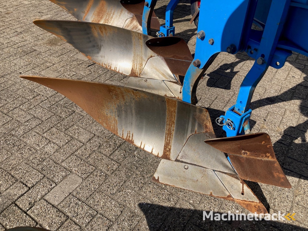 Lemken Juwel 8 V 4+1 N100 On-Land