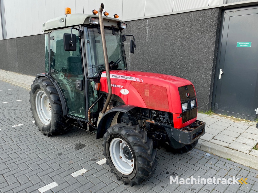 Massey Ferguson 3435 GEV