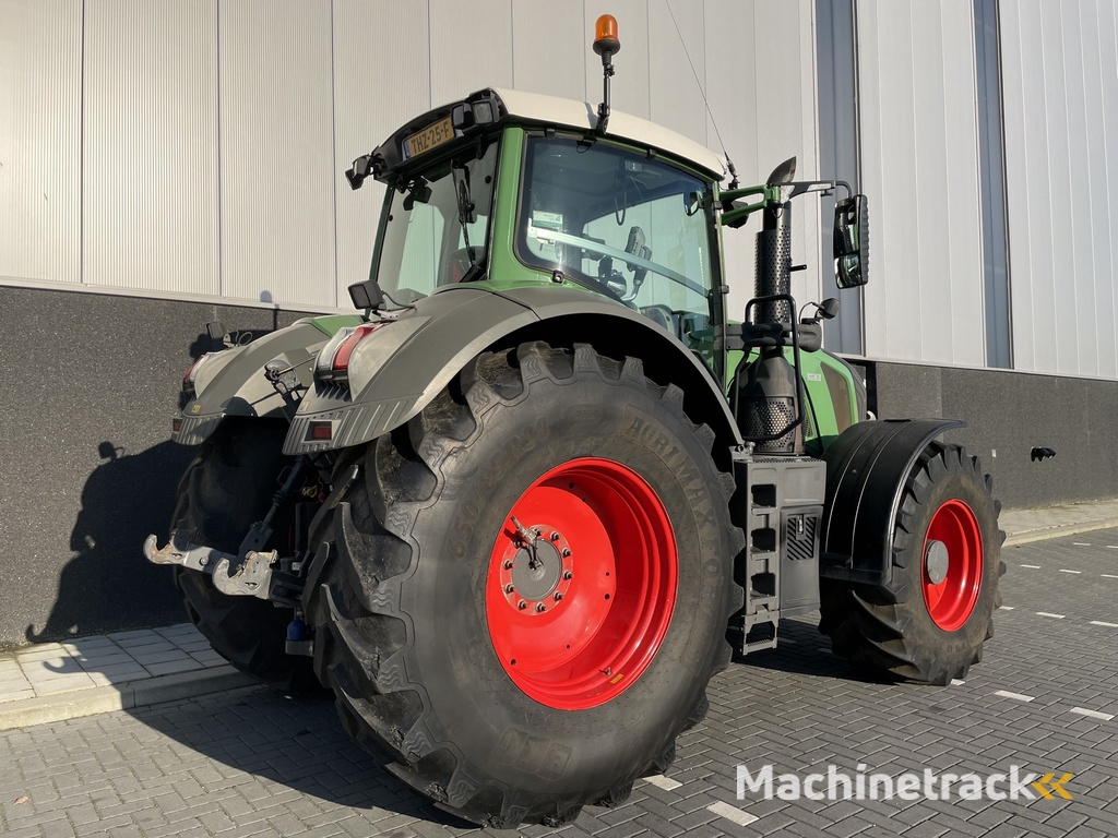 Fendt 826 Vario