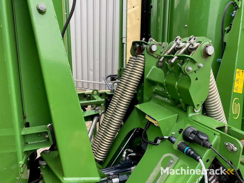 Krone EC B 870 CV Collect + Krone EC F 320 CV