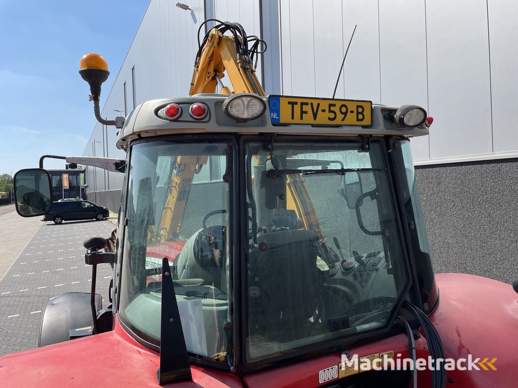 MF 6475 Dyna-6 met herder slootveger