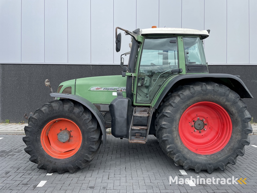 Fendt 711