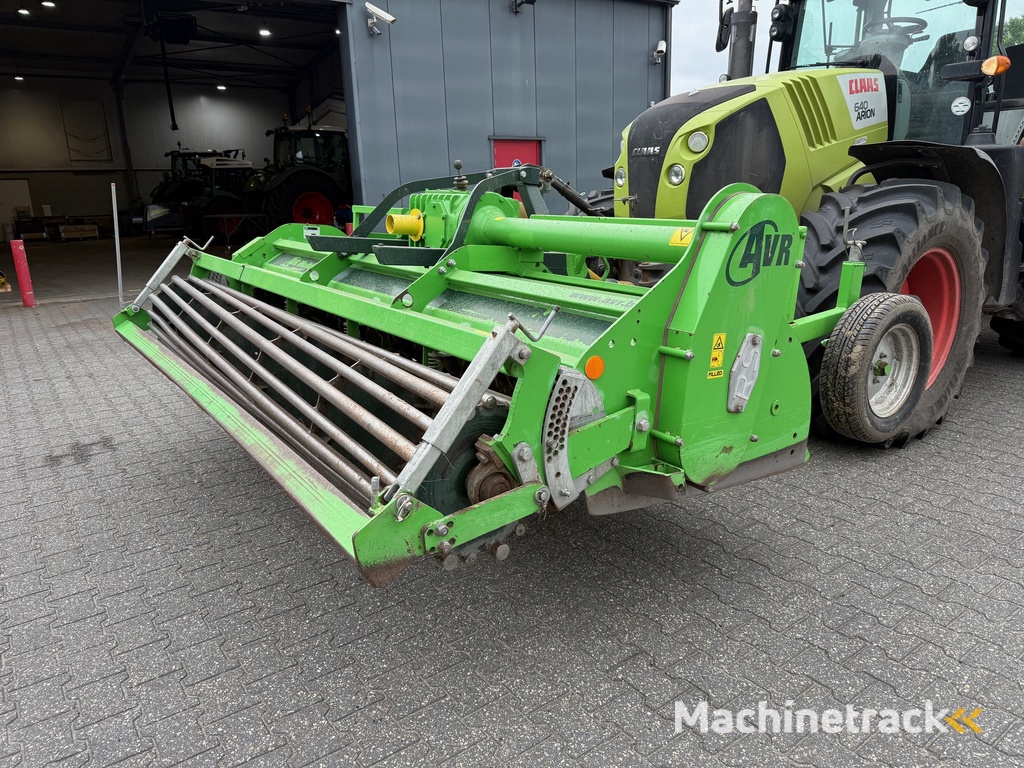 AVR Multivator volvelds