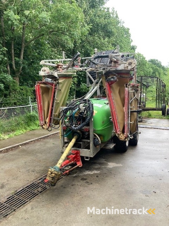 Munckhof 3 Rijenspuit