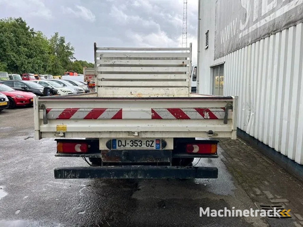 Renault Maxity 140 DXi , Crew Cab , 6 Pers. , Airco