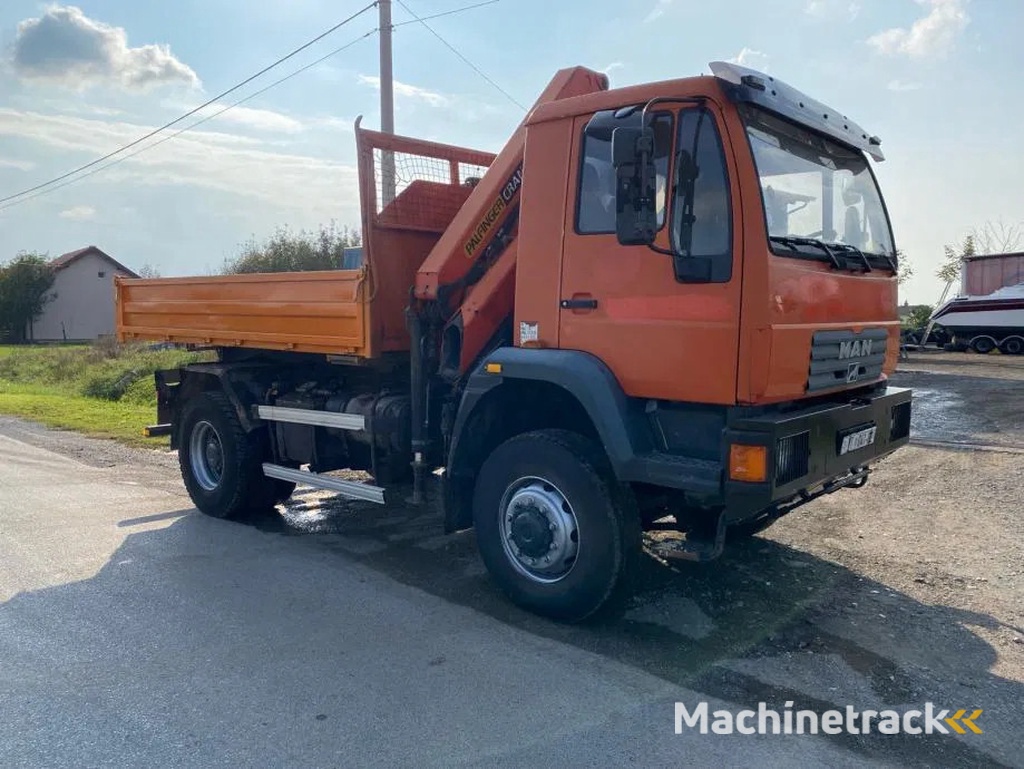 MAN LE 18-280 , 4X4 , Tipper , Palfinger PK 9501