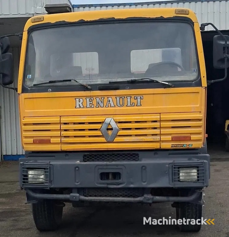 Renault G 300.26 , Manager , 6x4 , 3 Way-Tipper , Spring Suspension , Manual