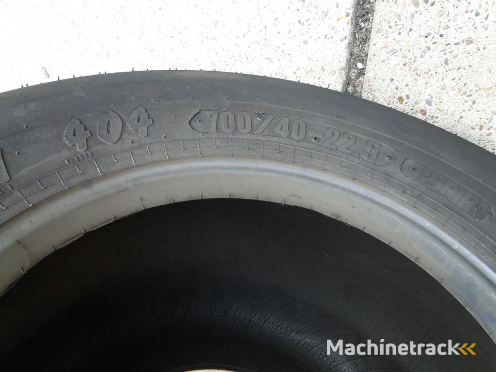 Trelleborg Twin 404 700/40-22.5 12ply