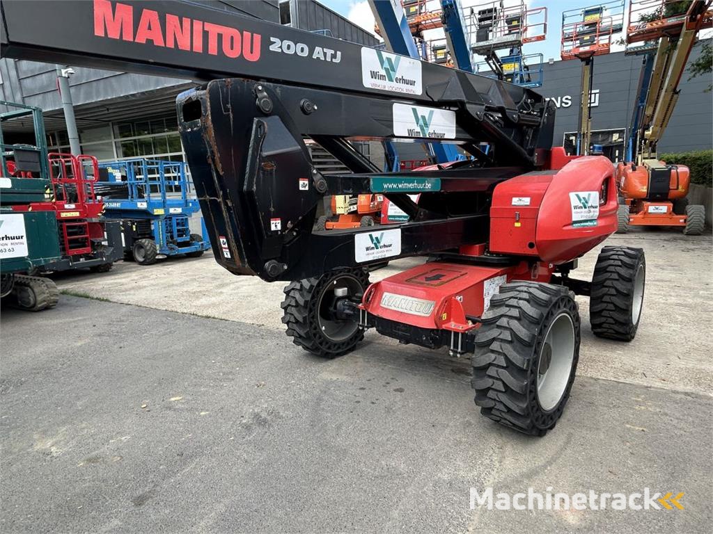 Manitou 200 ATJ RC ST5 (5612)