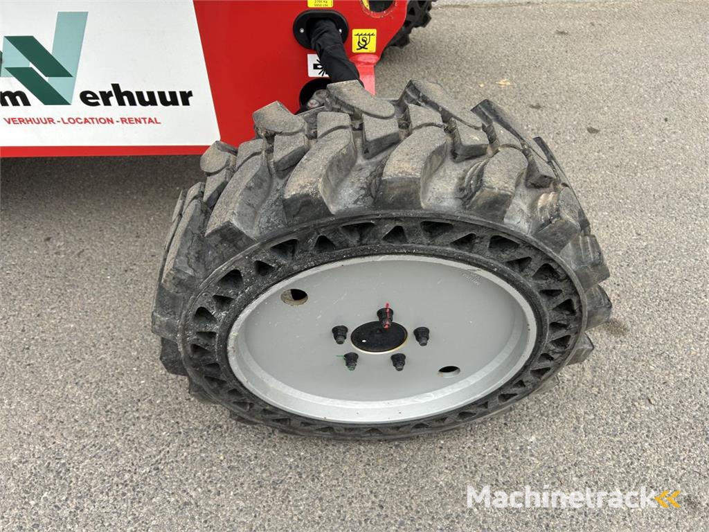 Manitou Man'go 12 (10401)