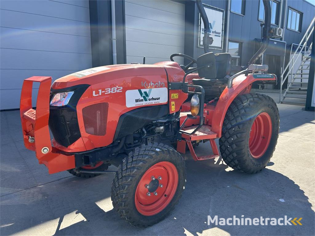 Kubota L1-382 (5283)