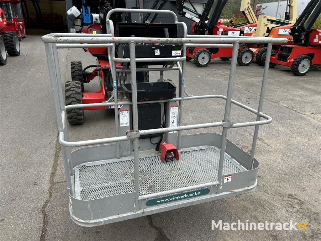 Manitou Man'go 12 (10401)