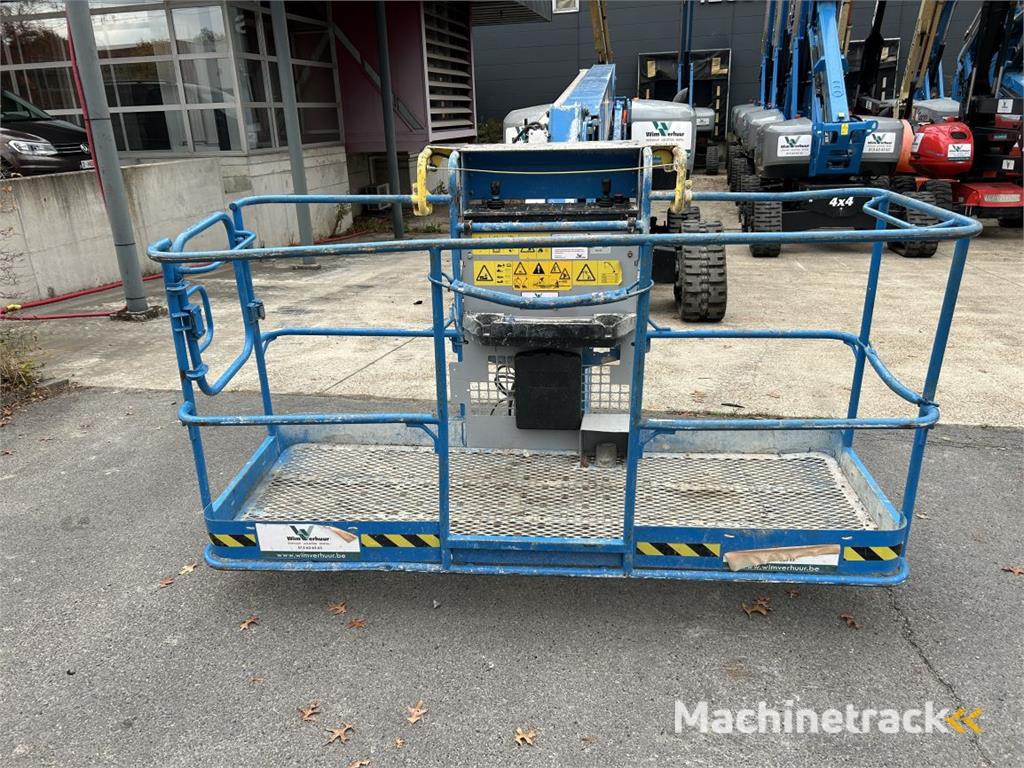 Genie S-65 Trax (6316)