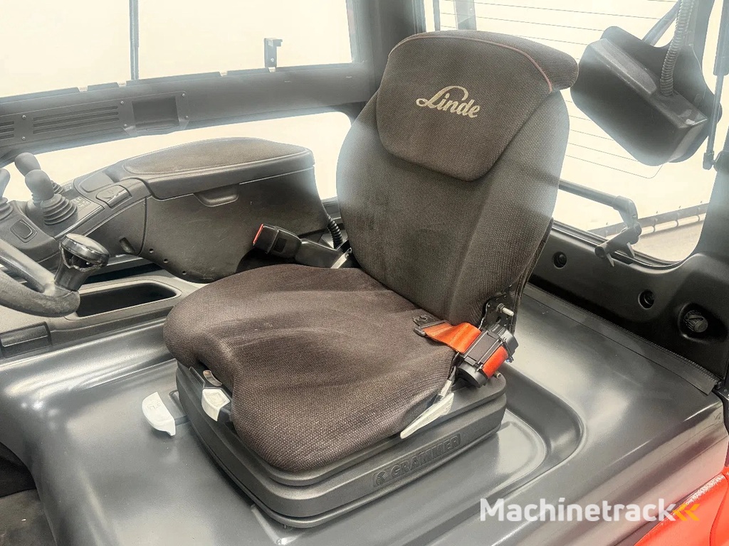 Linde 387 E 30 L-01 inclusief nieuwe tractie batterij