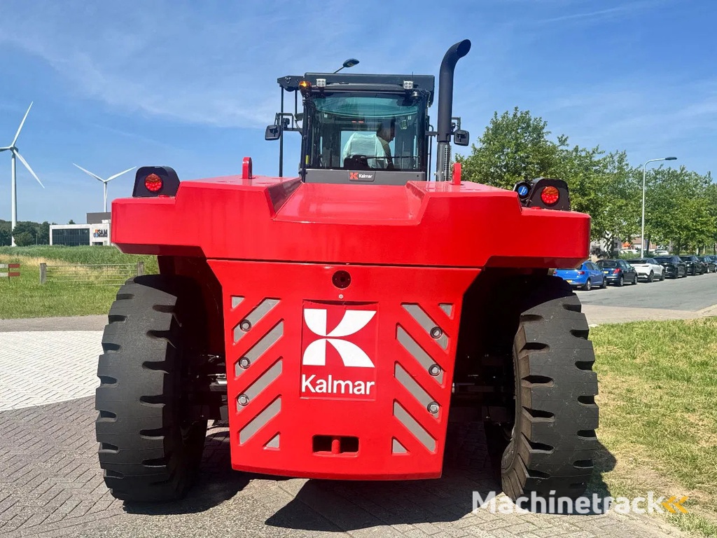 Kalmar DCG330-12
