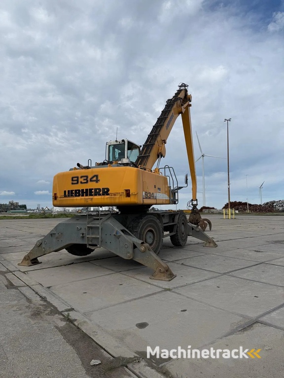 Liebherr A 934 C-HD Litronic inclusief poliep grijper