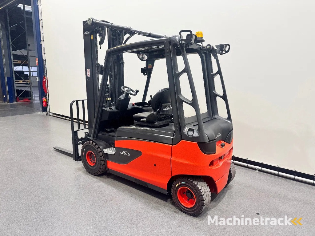 Linde E 25 L-01 inclusief nieuwe accu