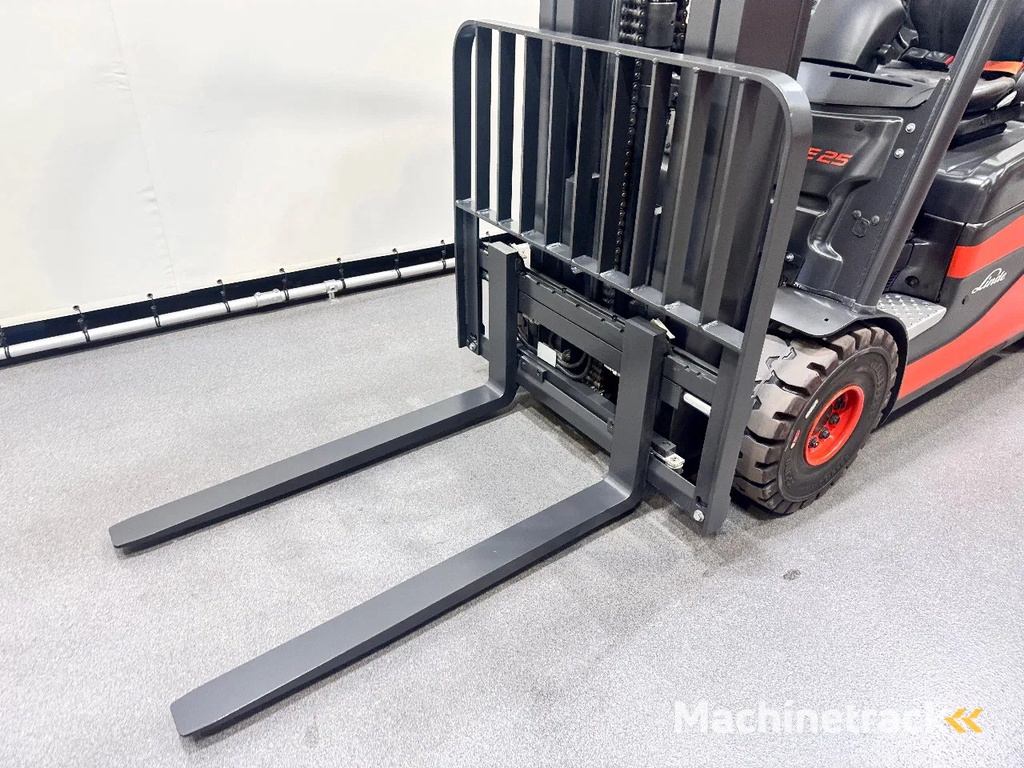 Linde E 25 L-01 inclusief nieuwe accu