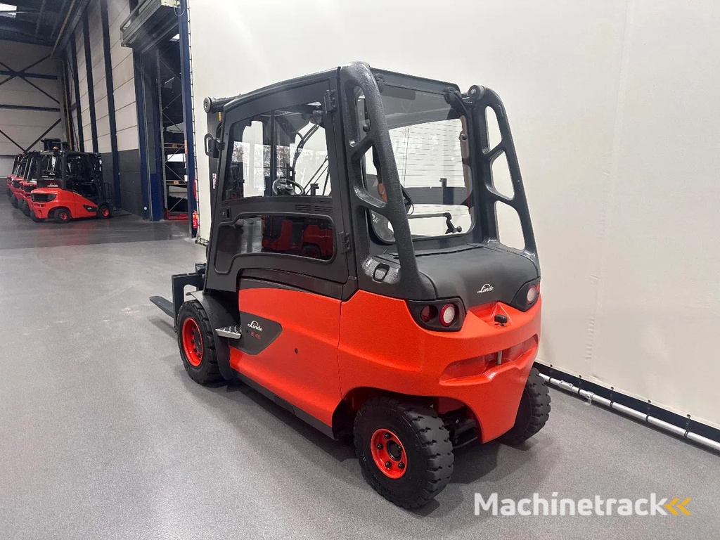 Linde 388 E 45 L-01/600 container uitvoering