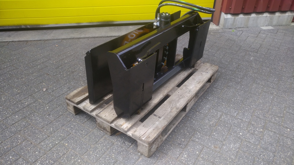 Quick Hitch adapter  voor  Mustang , Gehl , Bobcat , Caterpillar